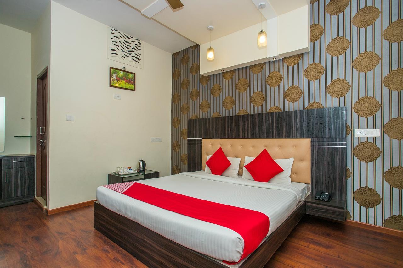 Hotel Venkat Presidency Bangalore Dış mekan fotoğraf